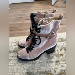 Marc fisher suede ankle boots